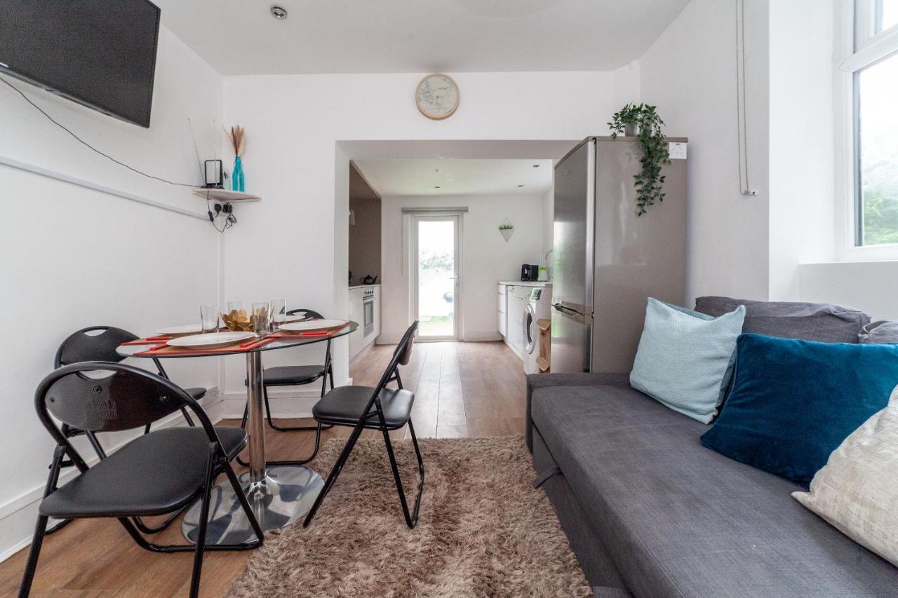 The Orange Garden 2 Bed Serviced Apartment Near Notting Hill Portobello Market Лондон Екстер'єр фото
